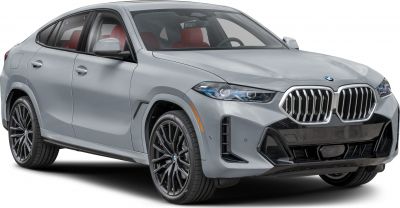 Front grille and headlights with sporty wheel design