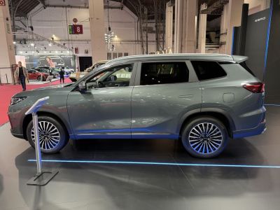 Modern SUV side profile with aerodynamic design and alloy wheels
