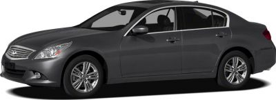 Four-door luxury sedan with alloy wheels and aerodynamic body design