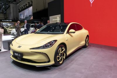 2024 IM L6 3/4 front-left view