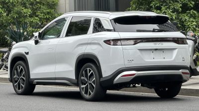 Rear side view with sleek taillight and alloy wheels