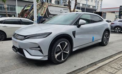 2024 BYD Song L EV 3/4 front-left view