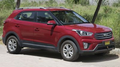 2015 Hyundai Creta I 3/4 front-right view