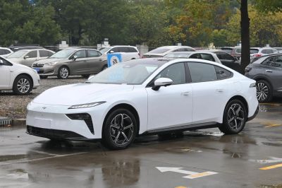 2025 DongFeng e pi 007 3/4 front-left view