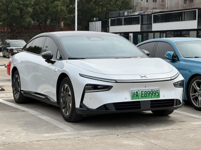 2024 XPENG P7+ 3/4 front-left view