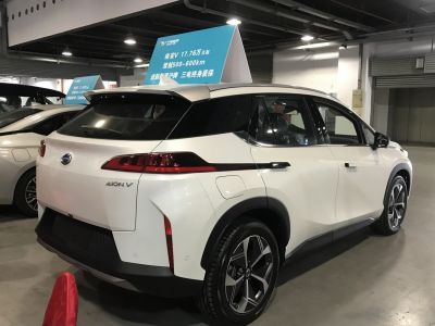 Rear and side view of a modern electric SUV with distinctive taillights and aerodynamic features