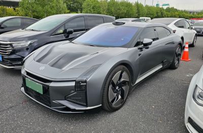 2023 HiPhi Z 3/4 front-left view