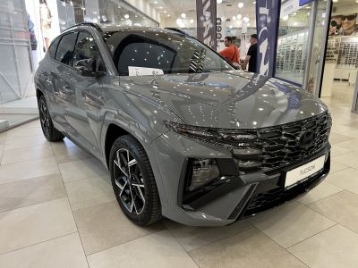 N Line black grille and split LED headlights with alloy wheels