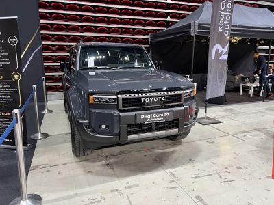 Front view with bold grille and LED headlights