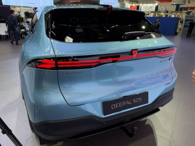 Rear LED light strip and hatchback design