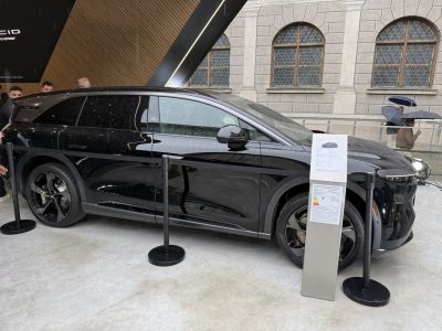 Sleek side profile with aerodynamic wheels of an electric luxury SUV