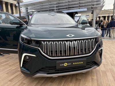 Vertical slat front grille and angled LED headlights