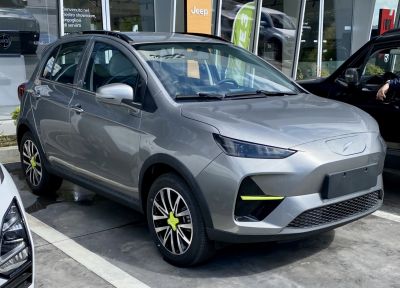 Compact electric SUV with LED headlights and distinctive alloy wheels