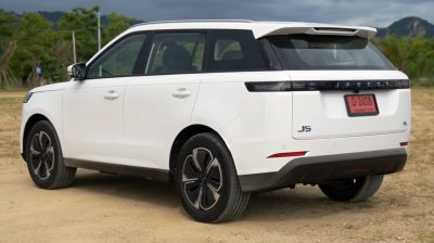 Sleek rear and side view of electric SUV with modern taillights and aerodynamic wheels