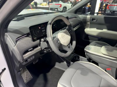Digital dashboard and multifunction steering wheel with modern interior design