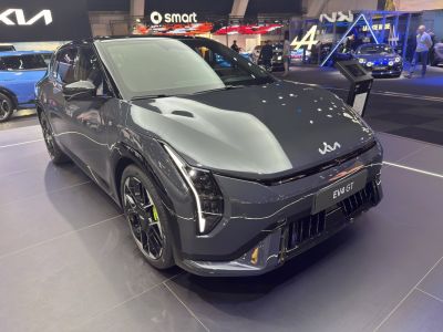 2025 Kia EV4 Hatch 3/4 front-left view