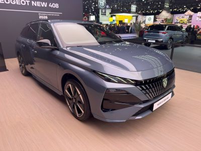 Modern wagon with advanced LED headlights and distinctive front grille