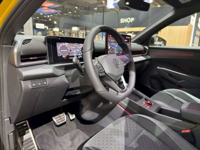 Digital dashboard and touchscreen with modern steering wheel