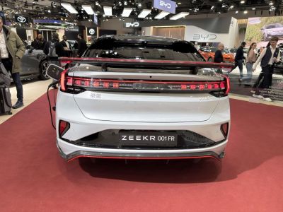 Rear view with LED light bar and charging port
