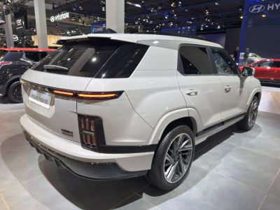 Rear and side view with hybrid badge and modern taillights