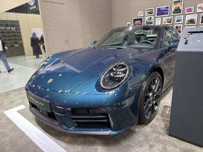 Front end with LED headlights and alloy wheels of a sports car