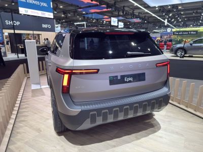 Sleek SUV rear design with distinctive LED taillights and integrated bumper.