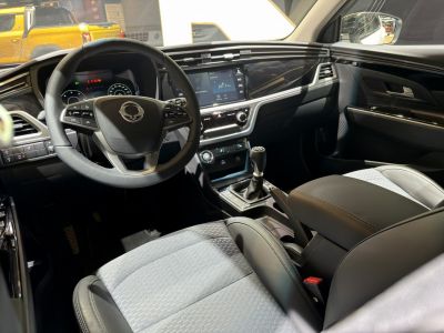 Manual transmission and digital instrument cluster in modern dashboard