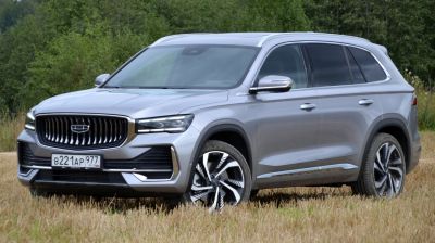 2021 Geely Monjaro 3/4 front-left view