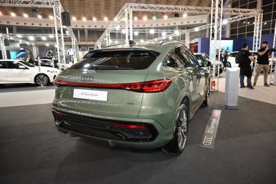 Rear view of SUV coupe with LED tail light strip