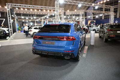 Rear view with LED tail lights and sporty diffuser