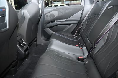 Rear passenger seating and door panel interior with luxury design