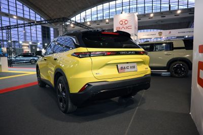 Rear view of 2023 SUV with sleek taillights and sporty bumper