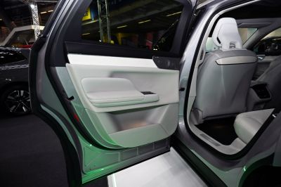 Rear door panel and comfortable white leather rear seat interior