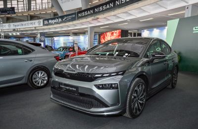 2025 Skoda Enyaq Coupe (facelift 2025) 3/4 front-left view