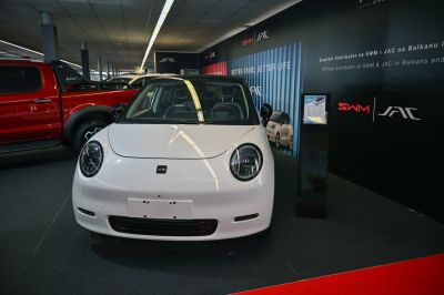 2024 JAC E30X front view