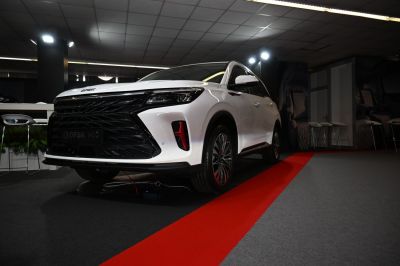 SUV front with bold black grille and LED headlights
