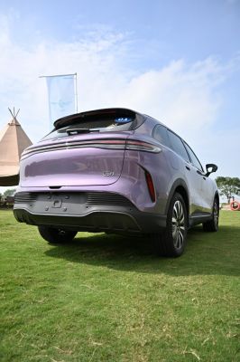 Rear perspective with modern taillights and aerodynamic bumper.