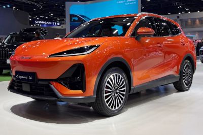 Sleek SUV with sharp front headlights and stylish alloy wheels