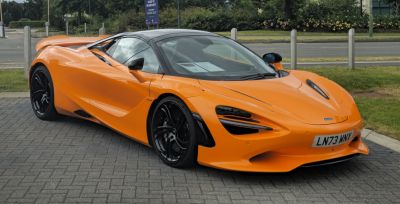 2023 McLaren 750S