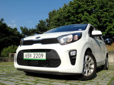 2017 Kia Morning III 3/4 front-left view