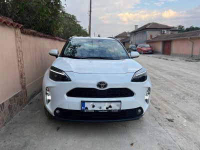 Front view with LED headlights and black grille design