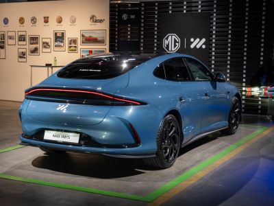 Sleek rear design with continuous LED tail light and aerodynamic lines