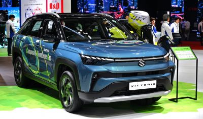 2026 Suzuki Victoris 3/4 front-right view