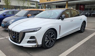 2023 Hongqi H6 3/4 front-left view