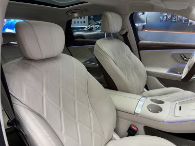 Quilted leather seats with ambient lighting and sunroof interior