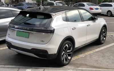 Electric SUV rear with distinctive taillight and alloy wheels