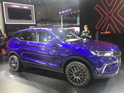 Sporty SUV with LED headlights and intricate alloy wheels