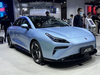 2023 Hycan A06 3/4 front-right view