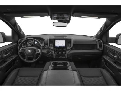 Dashboard, steering wheel, center console with infotainment display