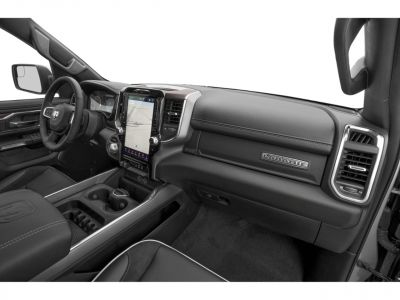Interior with large touchscreen, digital cluster, premium dashboard design